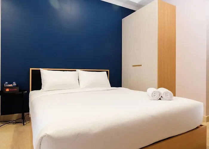 Comfortable Studio At Menteng Park Apartment By Travelio